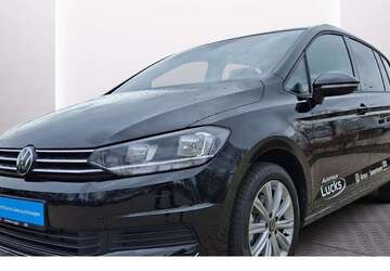 VW Touran 9.000 km 37.854 &euro; Sangerhausen 06526