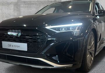 Audi Q8 e-tron 9.990 km 60.420 &euro; Halle (Saale) 06110