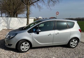 Opel Meriva 111.788 km 6.199 &euro; Neufahrn 85375