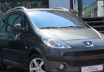 Peugeot 1007 58.891 km 3.900 &euro; Neuss 41469