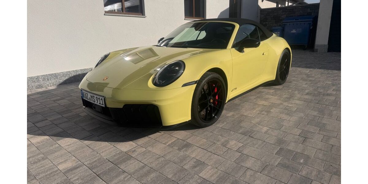 Porsche 992 3.580 km 220.000 &euro; Eschlkam 93458