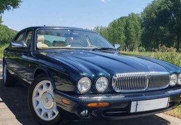 Jaguar Daimler 84.000 km 38.500 &euro; Köln 50999
