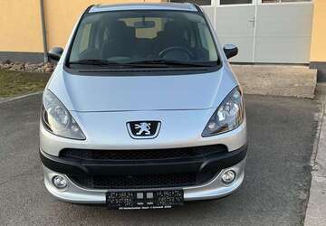 Peugeot 1007 79.000 km 2.498 &euro; Wandlitz OT Schönerlinde 16348