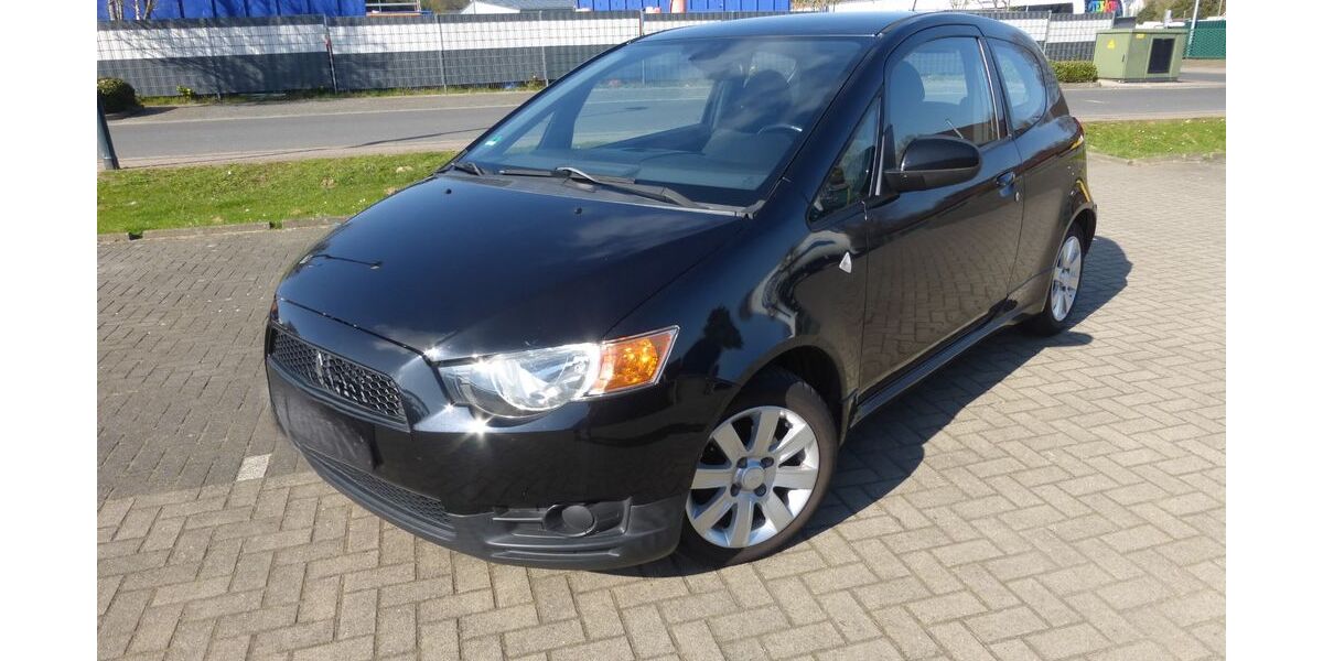 Mitsubishi Colt 92.300 km 4.600 &euro; Hamminkeln 46499