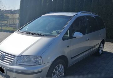 VW Sharan 278.405 km 4.700 &euro; Berlin 12105