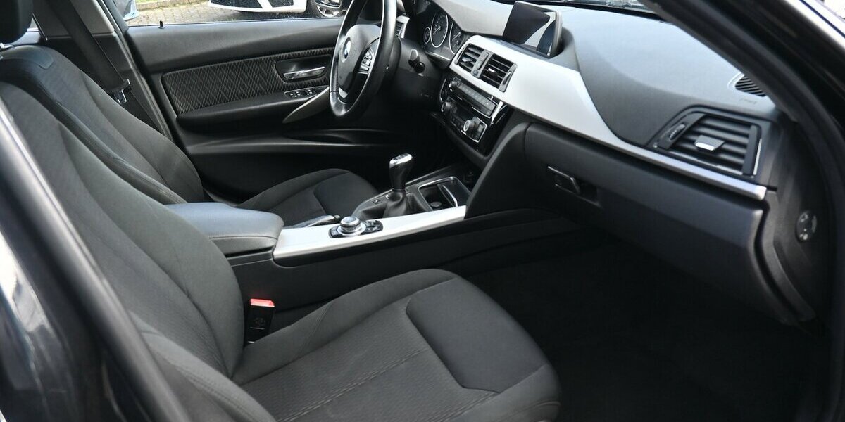 BMW 320d tour Klimaaut Navi Bluet PDC Alus el.AHK 150.000 km 13.600 &euro; Seevetal - Hittfeld 21218