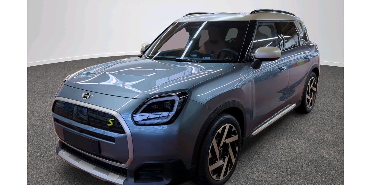 Mini Cooper SE Countryman 4.376 km 45.940 &euro; 