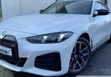 BMW i4 19.133 km 52.770 &euro; Essen 45134