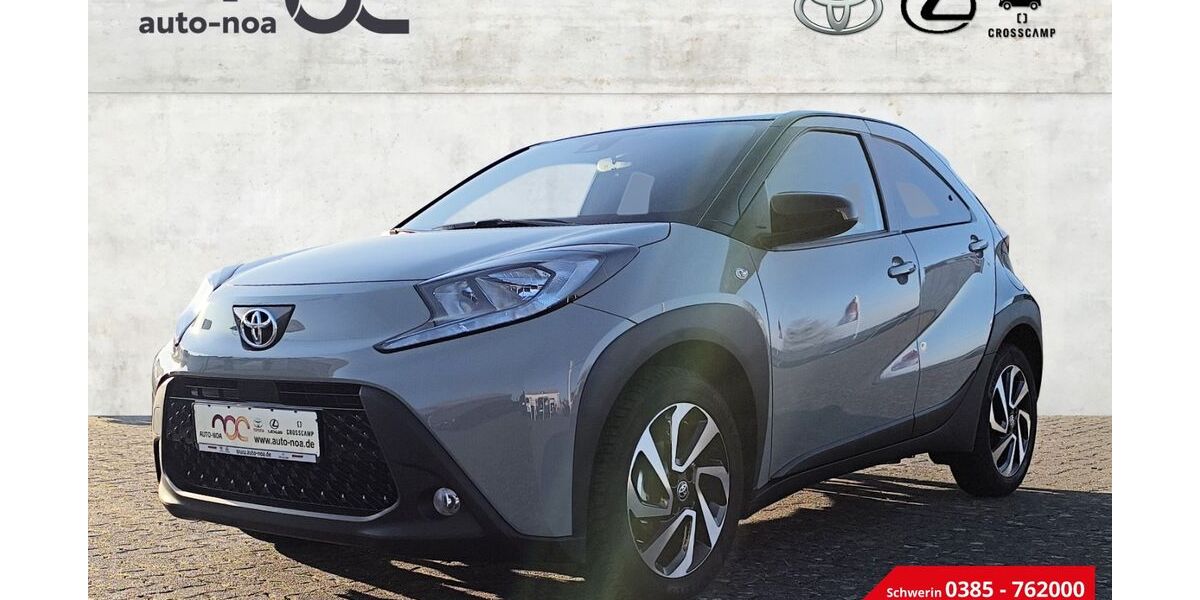Toyota Aygo (X) 21.173 km 15.900 &euro; Schwerin 19057