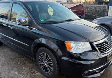 Lancia Voyager 158.774 km 12.990 &euro; Berlin 13127