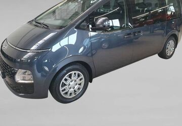Hyundai STARIA 5.567 km 45.490 &euro; Aurich 26605