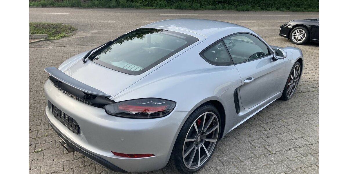 Porsche 718 Cayman S PDK*1.Hand,PCM,PDLS,Sport Chrono* 130.000 km 39.850 &euro; Schorndorf 73614