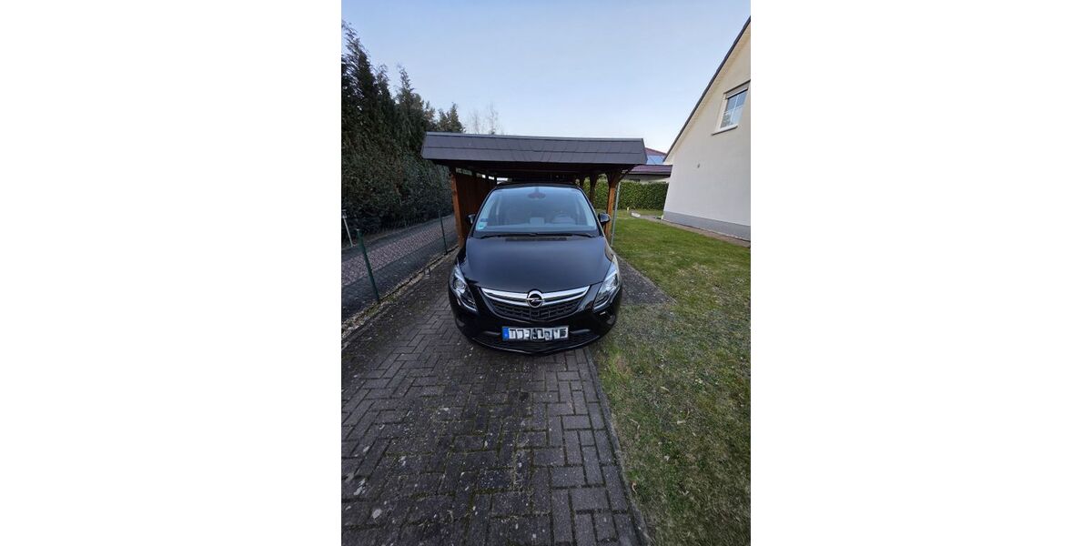 Opel Zafira Tourer 210.500 km 6.800 &euro; Mahlow 15831