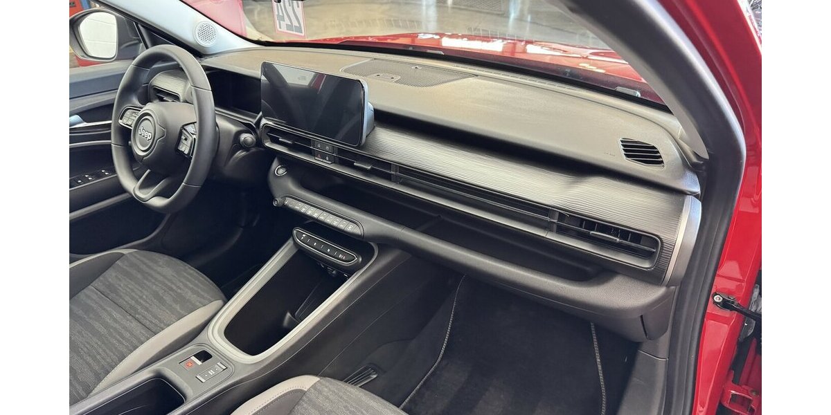 Jeep Avenger Elektro Longitude 54 kWh Navigation 24.400 km 19.790 &euro; Lich 35423