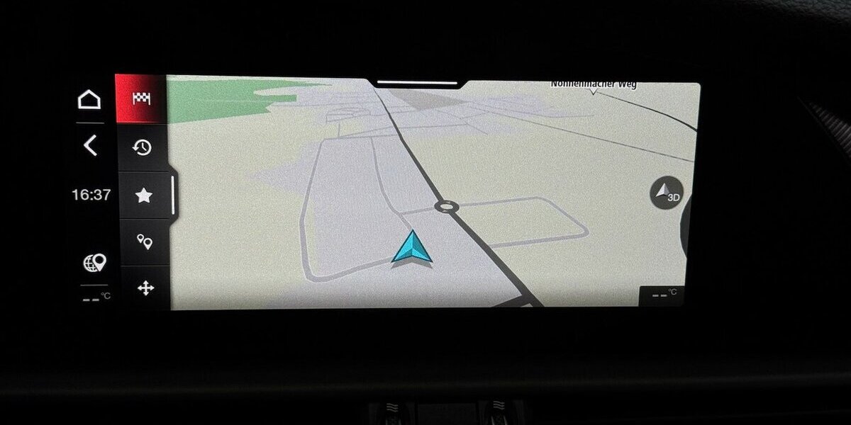 Alfa Romeo Giulia 2.0 Sprint Turbo 16V Xenon Leder Carplay 23.400 km 29.890 &euro; Lich 35423