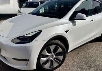 Tesla Model Y 31.863 km 38.200 &euro; Holzgerlingen 71088