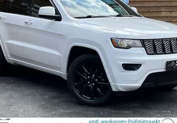 Jeep Grand Cherokee 181.330 km 21.900 &euro; Langenhagen 30855