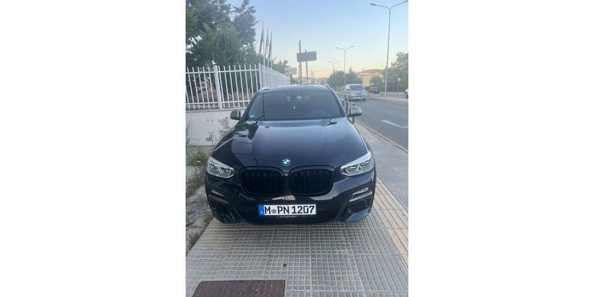 BMW X4 M40 90.000 km 42.000 &euro; München 81248