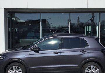 VW T-Cross 1.001 km 28.990 &euro; Niebüll 25899