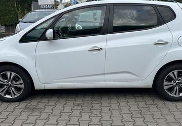 Kia Venga 65.786 km 14.850 &euro; Königs Wusterhausen - OT Niederlehme 15713
