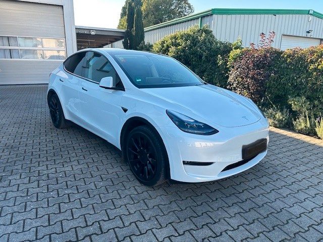 Tesla Model Y 61.000 km 33.950 &euro; Talheim 74388