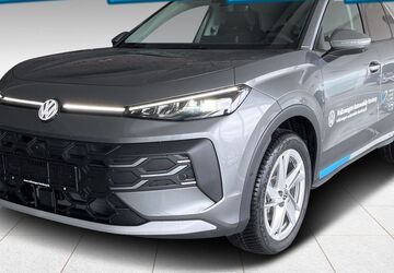 VW T-Roc 1.890 km 39.980 &euro; 22419 Hamburg 22419