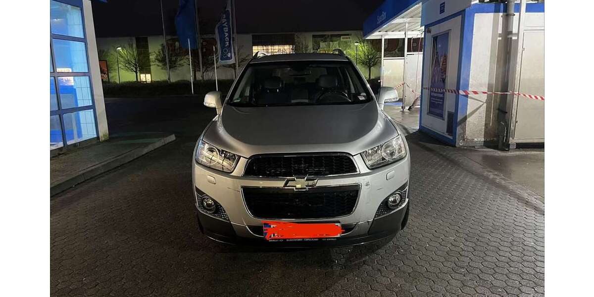 Chevrolet Captiva 187.000 km 5.500 &euro; minden 32429
