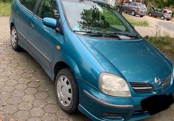 Nissan Almera Tino 165.000 km 2.999 &euro; Geldern 47608