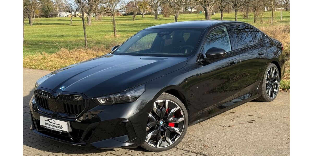 BMW 550 4.500 km 85.900 &euro; Stuttgart 70599