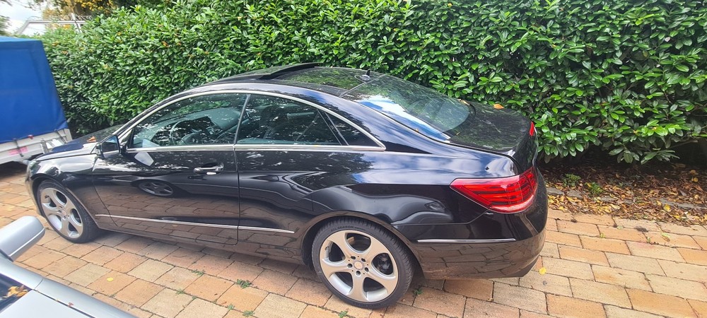 Mercedes-Benz E-Klasse 205.000 km 12.999 &euro; Norderstedt 22846