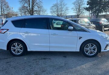 Ford S-Max 169.000 km 15.900 &euro; München 81243