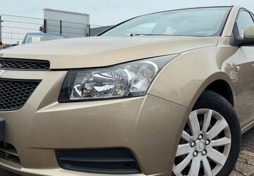 Chevrolet Cruze 67.000 km 2.690 &euro; Hildesheim 31137