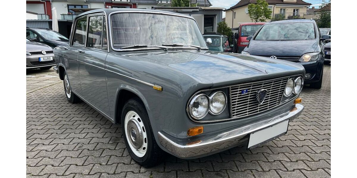 Lancia Fulvia 16.000 km 12.900 &euro; München 81825