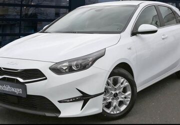 Kia ceed / Ceed 7.990 km 21.989 &euro; Aschaffenburg 63741