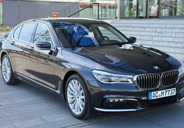 BMW 750 67.500 km 35.900 &euro; Aachen 52068
