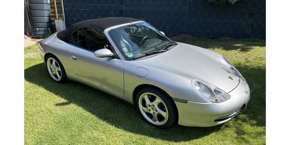 Porsche 911 Cabriolet 78.800 km 34.900 &euro; Berlin 10178