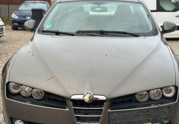 Alfa Romeo 159 256.000 km 2.500 &euro; München 80995