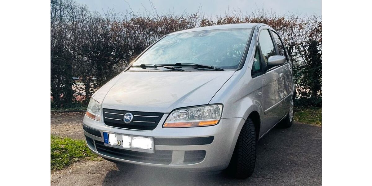 Fiat Idea 128.000 km 1.499 &euro; Esslingen 73734