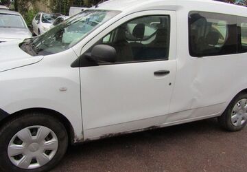 Dacia Dokker 24.668 km 4.290 &euro; Halle 06130
