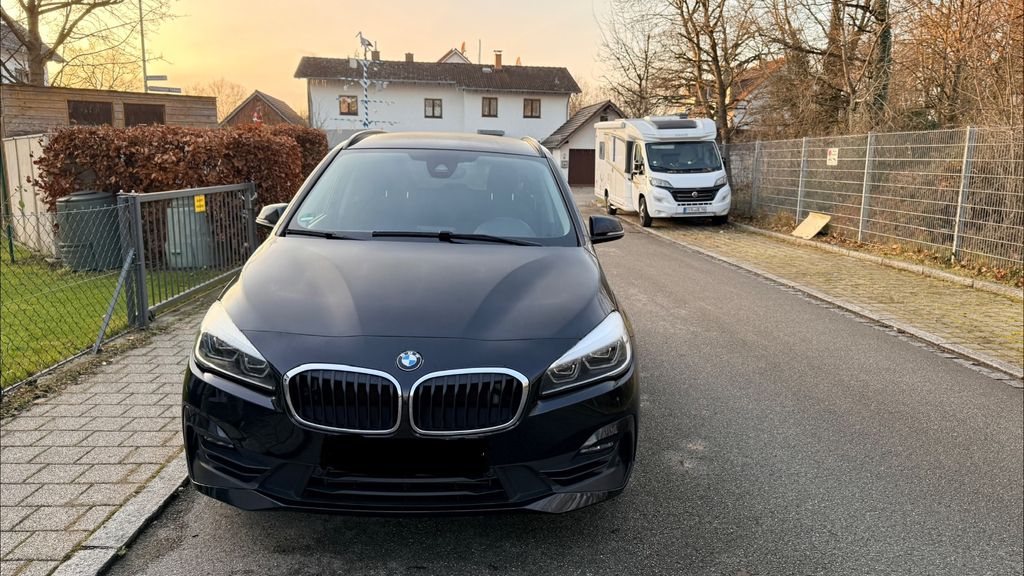 BMW 216 Gran Tourer 88.900 km 15.999 &euro; Fürstenfeldbruck 82256