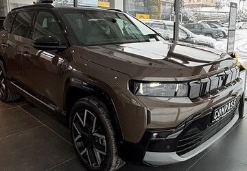 Jeep Compass 2.400 km 52.590 &euro; Battenberg (Eder) 35088