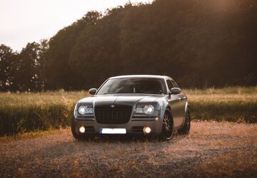 Chrysler 300C 160.000 km 16.000 &euro; Bad Langensalza 99947