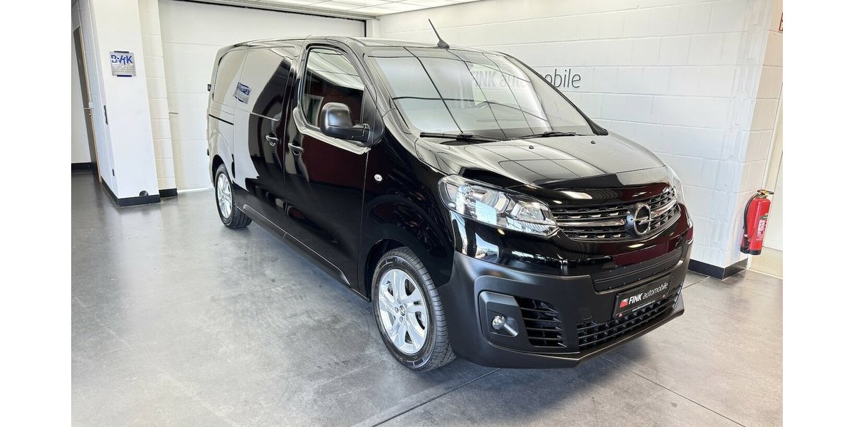 Opel Vivaro -e Cargo Elegance M 75 kWh 1. Hand 14.200 km 26.550 &euro; Lich 35423