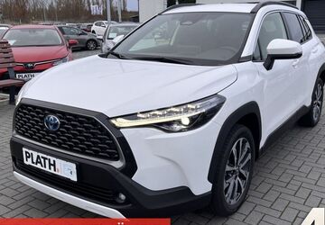 Toyota Corolla Cross 438 km 35.990 &euro; Rostock-Warnemünde 18119