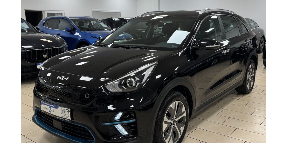 Kia Niro 23.523 km 19.870 &euro; Bonn 53227