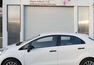 Kia Rio 75.000 km 4.400 &euro; Pleystein 92714