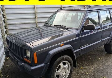 Jeep Cherokee 246.550 km 11.450 &euro; Lübeck 23556