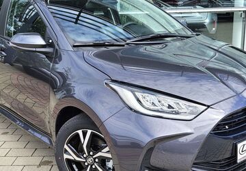 Toyota Yaris 4.500 km 22.980 &euro; Stadtbergen 86391