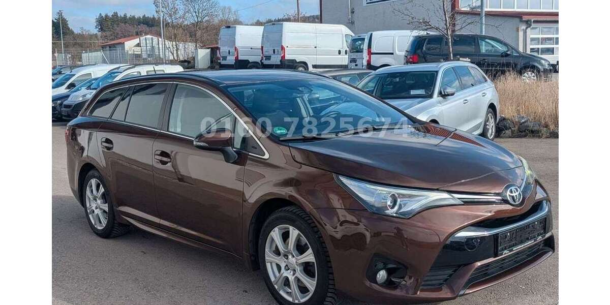 Toyota Avensis 128.900 km 11.990 &euro; Lachen (Goßmannshofen) 87760