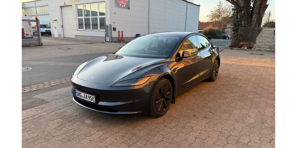 Tesla Model 3 79.999 km 31.900 &euro; Rodenberg 31552
